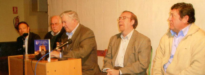 Presentación de la novela "El último suspiro del rey Boabdil" en lanjaron con Pepe Rubio, el padre Ferrer,  Julio Perea y Luis Benavídez